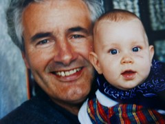 «GANDCHILD»: PHOTO, PHOTOGRAPH, FAMILY, GRANDFATHER, GRANDCHILD, BABY, GRANDPA, MAN, CHILD