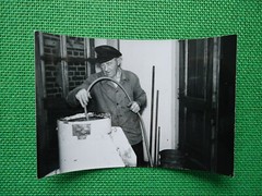 «SCHOOL COUNTRY HOME»: PHOTOGRAPHY, PHOTO, PROFESSION, CARETAKER, TECHNIQUE, MAN, ACTIVITY!