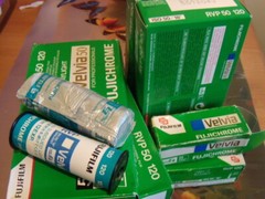 17-yr-old Velvet Media 120! unexposed!