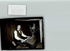 40041679 – 6431 Raboldshausen Gasthaus Hoffmann entertainer on organ