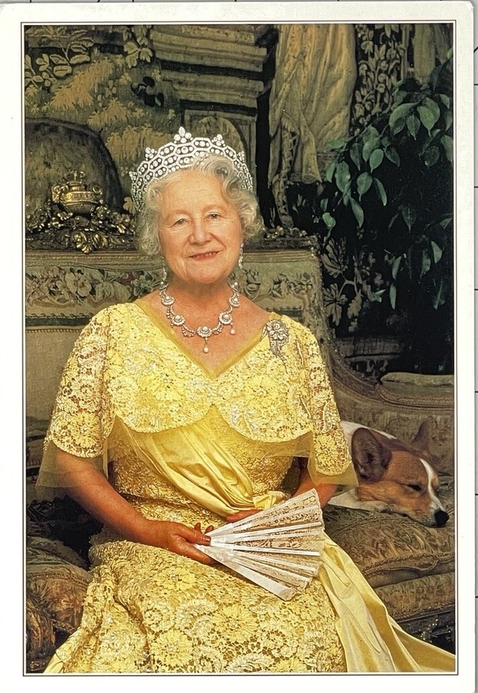 The Queen Mother By Snowdon Art Photo Postcard – Her Majesty Queen Elizabeth