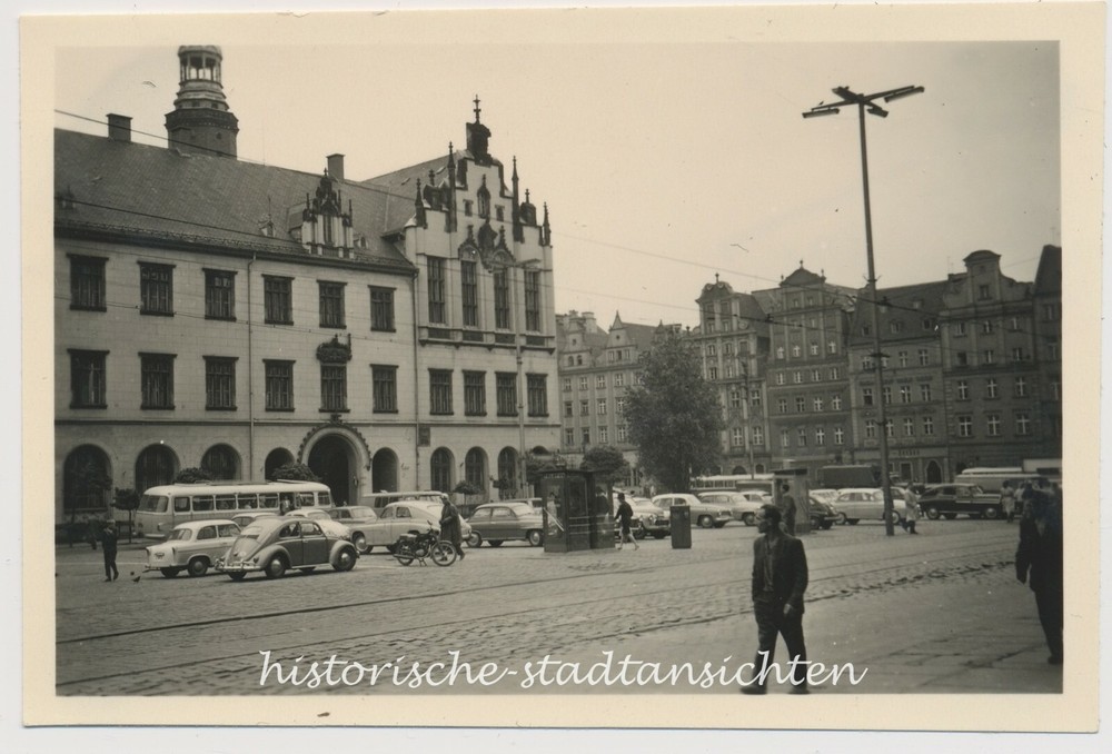 Wroclaw Wroclaw 1965 – Poland – Marketplace Cars VW Beetle Bus – Old Photo 1960s
