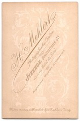 Photograph H. Mehlert, Itzehoe, Breitestr. 25, Portrait of a Young Couple in