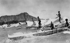 Surf waikiki Vintage Art Print Poster Black White long Boards