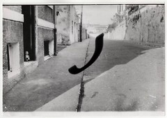 29x21cm Vintage Barite Photo A.M. Ott 1960s Still Life Lonely Street Doll