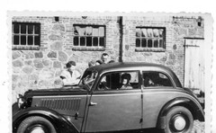 Old Photo 1950s Car, 1953, 9x6cm