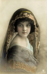 Photo Portrait of a young woman, hand colored