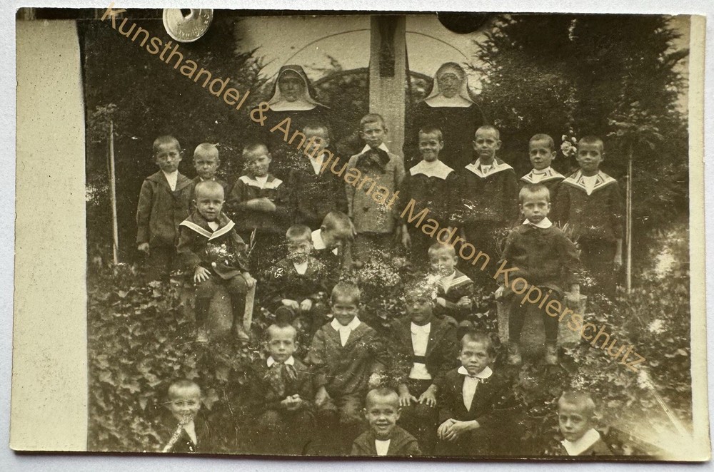orig. Photo postcard photography child children around 1930