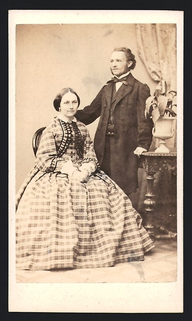 Photograph F. Wolfram, Dresden, class Obereergasse 1, pair in elegant interior