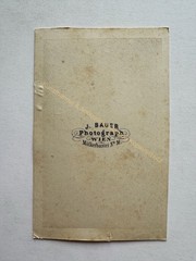 orig. CDV photo photograph old picture woman lady fashion around 1860 J. Bauer Vienna