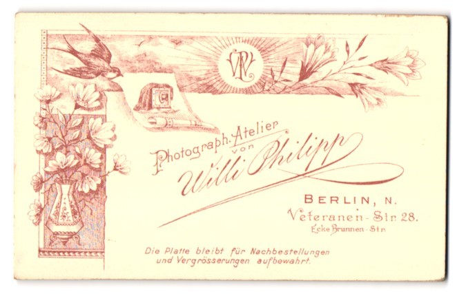 Photography Willi Philipp, Berlin, Veteranenstr. 28, Swallow and Plate Camera