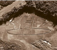 VIK MUNIZ ‘Hole (Earthworks)’, 2006-2021 SIGNED Limited Edition Photograph 6″x6″