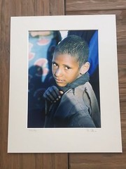 BRUCE BLUM SIGNED COLOR Photo Print (17″X 11 «)-«Tuareg Boy»