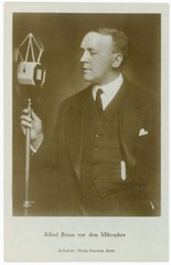 Alfred Braun Journalist Radio Reporter Microphone 2 Vintage Nicola Perscheid