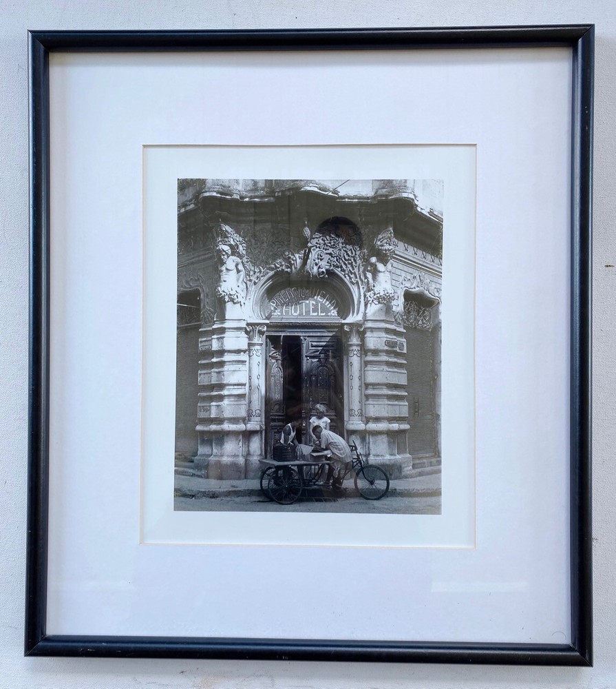 Vintage PALACIO VIENNA HOTEL B&W Photograph. Cuba Bike Street Vendor