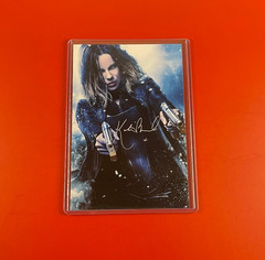 Kate Beckinsale Underworld (4×6 inch) Collectible Photograph Signed RP Toploader