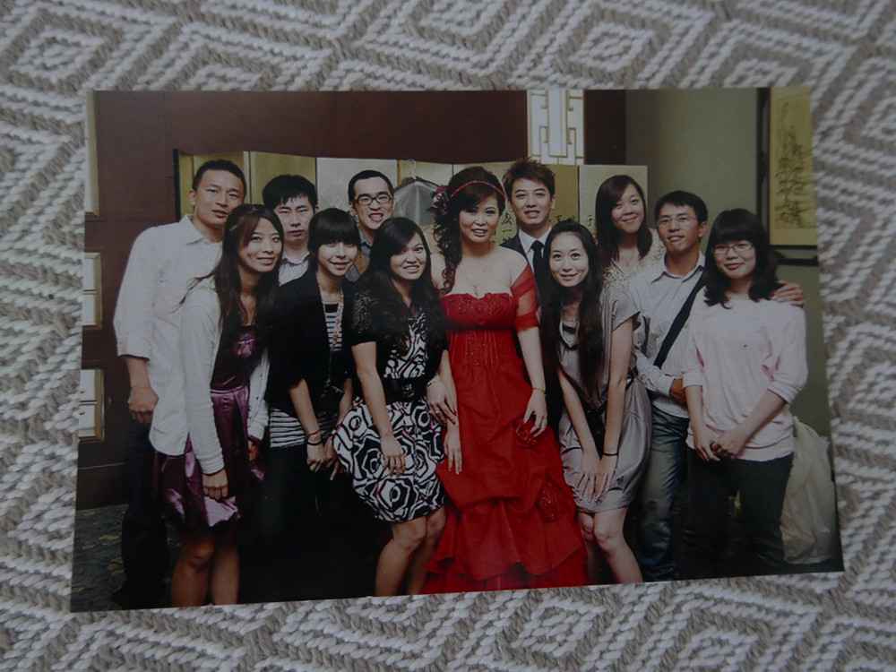 «FRIENDS»: PHOTO, PHOTOGRAPHY, «ASIA», LADIES, WEDDING, YOUNG, ATTRACTIVE, MEN!