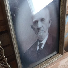 Haunted Memories Vintage Frames Lenticular Changing Portraits Eddie Edward Allen