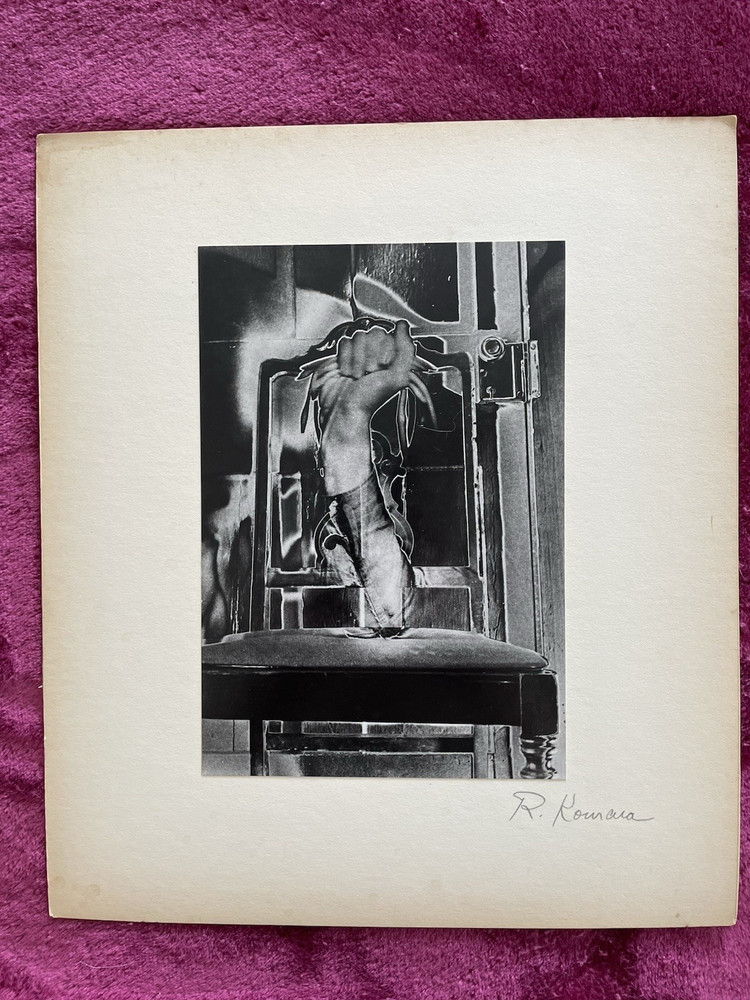 Vintage ABSTRACT ART PHOTOGRAPHY Signed Richard Komara 1970’s HAND LOCK CHAIR 22