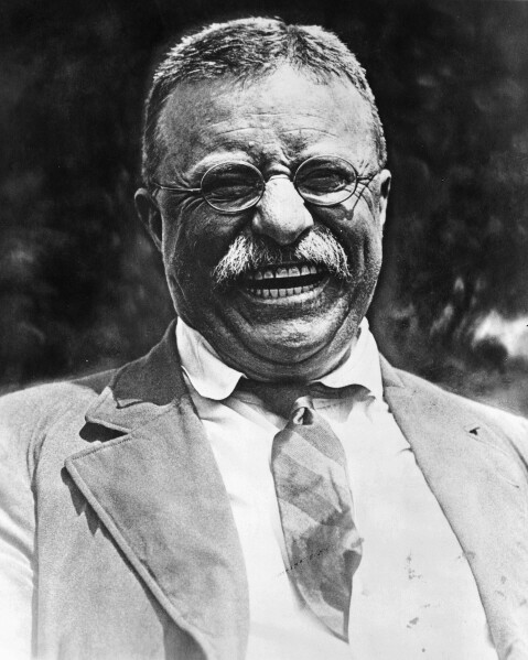 New Photo: A Laughing President Theodore «Teddy» Roosevelt – 6 Sizes!