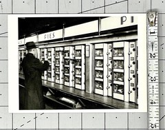 Berenice Abbott – Automat Restaurant New York 1936 Fotofolio Art Photo Card