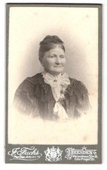 Photograph J. Fuchs, Dresden, Waisenhaus-Str. 16, portrait elderly lady in a ruffle