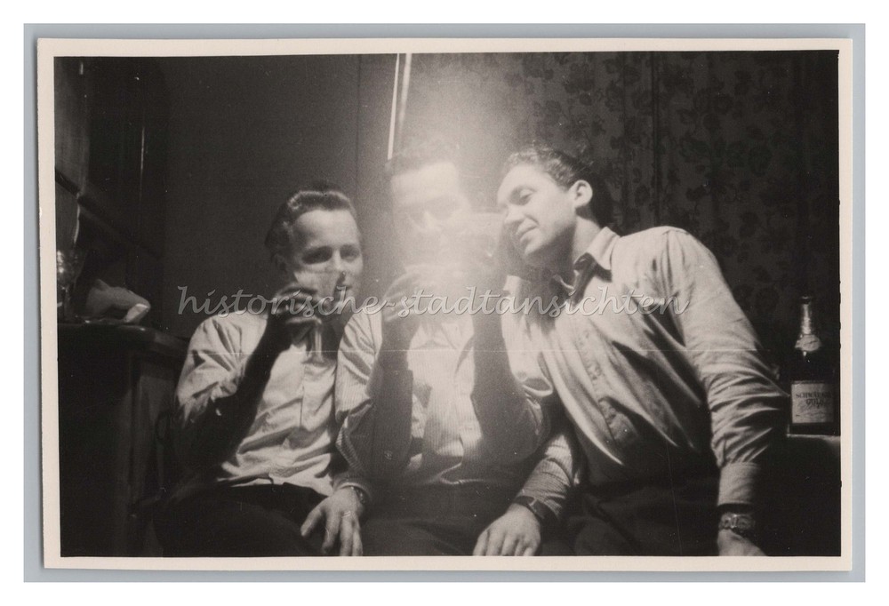3 Men Celebrating with Champagne Schwarmergold GDR – Old Photo 1950s 1960s