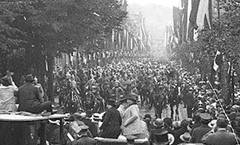 STEREO GLASS NEGATIVE, MAINZ am RHEIN, French flags, classic cars, uniforms, rar