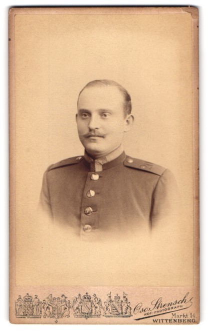 Photograph Oscar Strensch, Wittenberg, Markt 14, Uffz. des 20th Rgt. in uniform