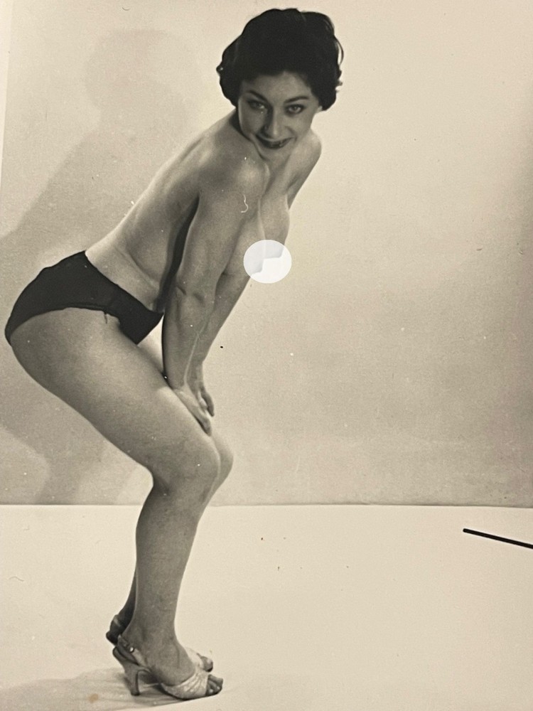 Original Curiosa Pin Up Print 1950s Portrait Nude Woman Female France Eros