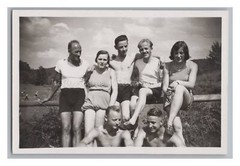 Frauen & Männer in Sport-Freizeit-Kleidung – Portrait – Altes Foto 1930er