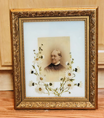 Lot 2 Vintage Gold Framed Black White Portrait Photographs Hand Painted Flowers