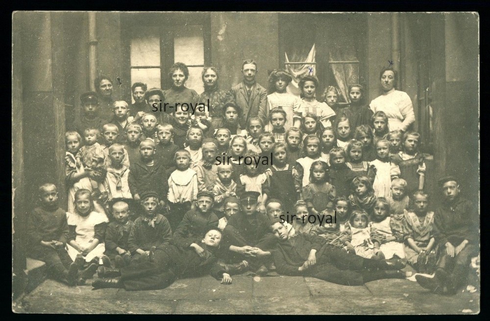 Children Poverty Sadness Social Hardship Underclass – 1910s – Photo Postcard 14x9cm