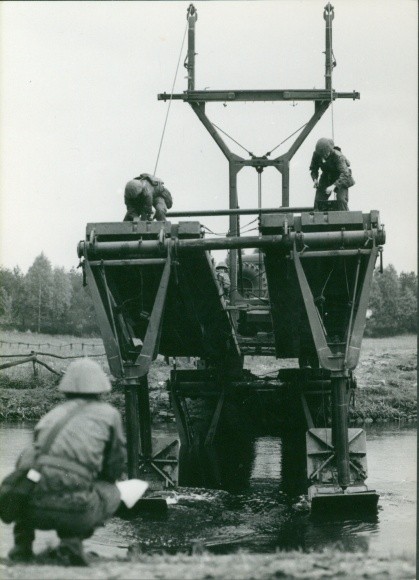 Photo maneuvers of the NVA, National People’s Army, GDR, pioneers at… – 11524535