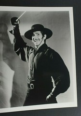 George Hamilton Zorro The Gay Blade Publicity- 8×10″ Photo Print- Vintage L1250C