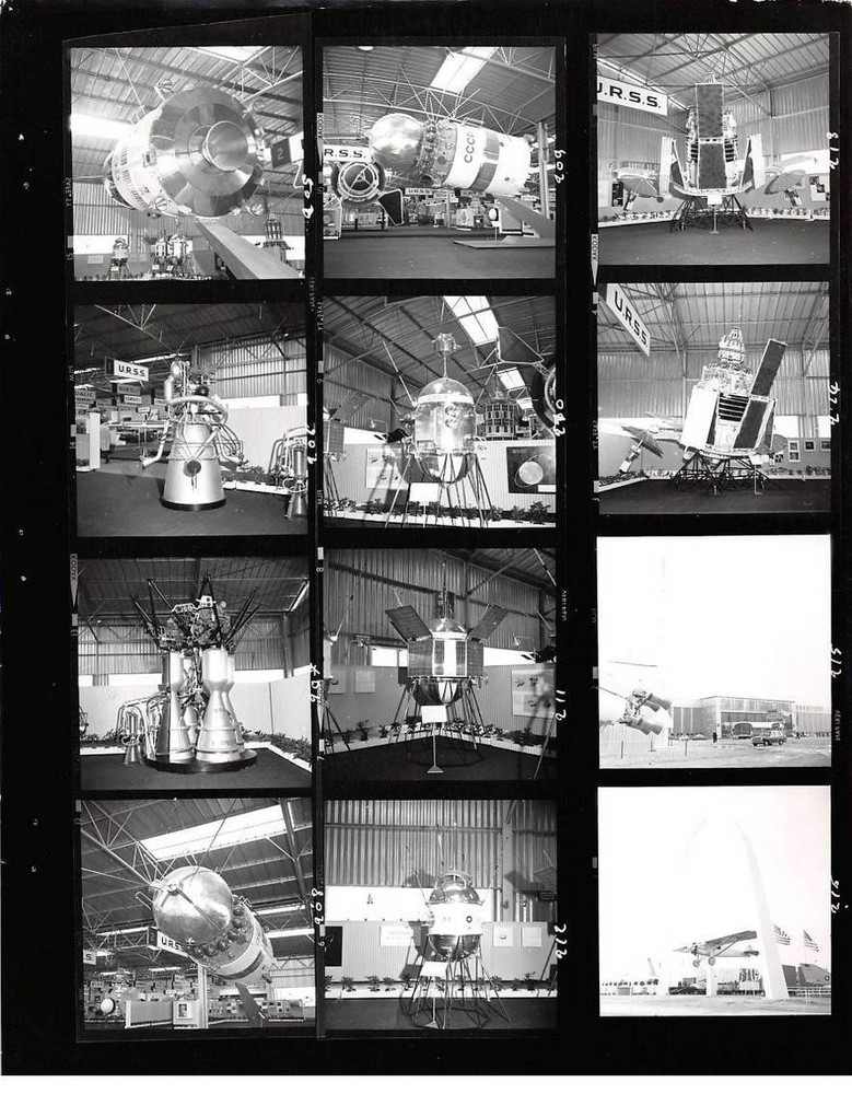 Press Photo. AM21321. Approximately 24×18 cm. Photo Sheet of Aerospace Vehicles.