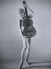 Nude with Guitar – 1950s Vintage Photography by Korda (16×12″)