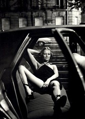 1976 Helmut Newton Legs Wide Open In Back Seat Blonde Art Photo Engraving 11