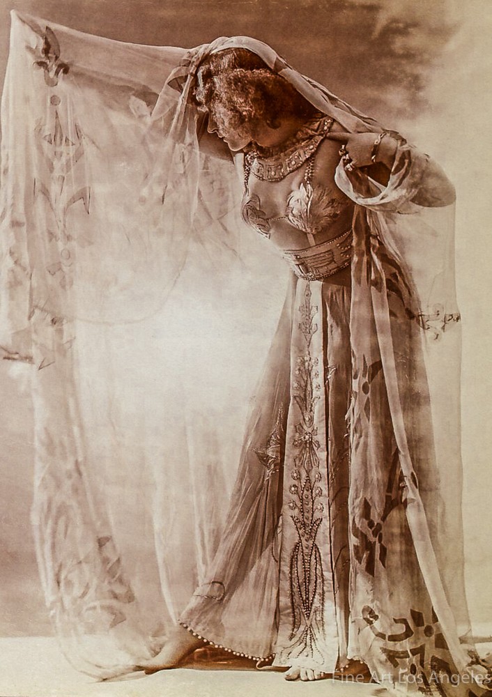 Leopold Reutlinger Photo, Colette, in «Reve d»Egypte» 1907