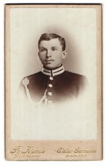 Photograph Fr. Kienzle, Stuttgart, Breite Str. 2, portrait soldier in guard Unif