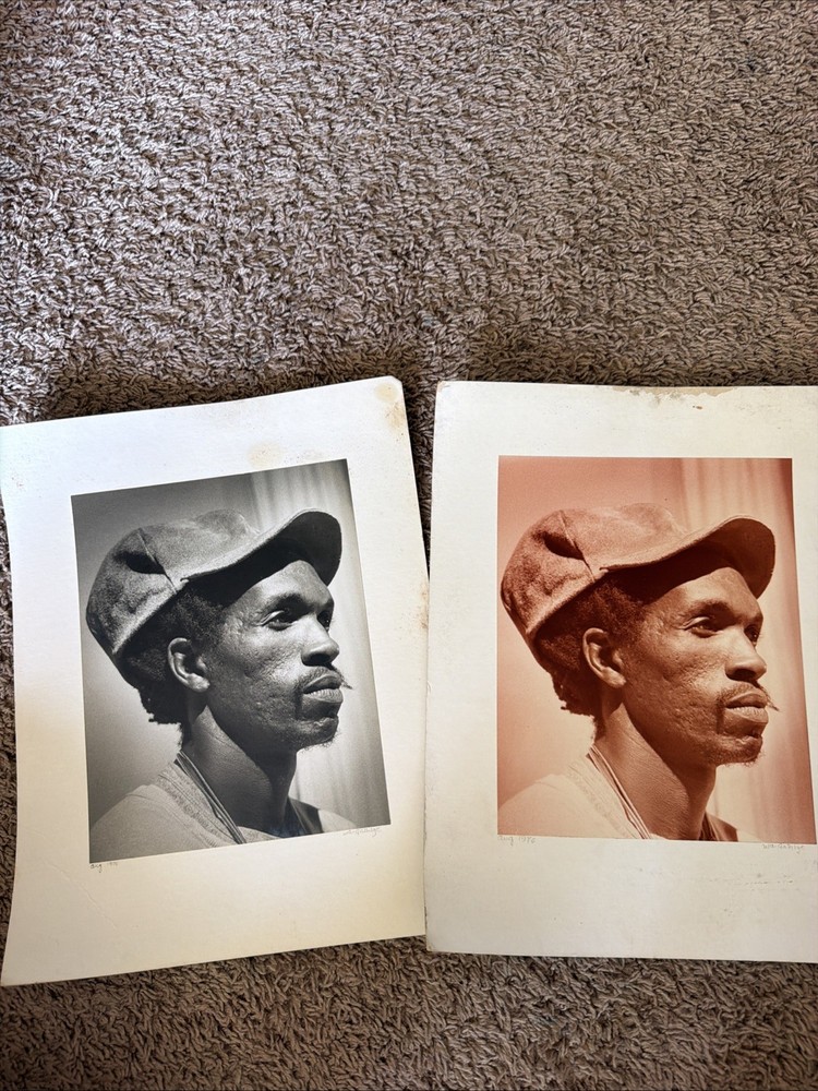 1976 Vintage Portrait Photo Art Signed «wa-Gathige» – Original Print #V