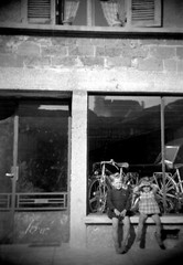 Deux Little Boys Pre Boutique Bike – Negative Photo Antique On. 1930 40