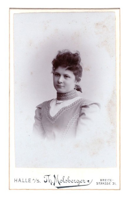 Old CDV photo around 1905, young pretty woman, Halle an der Saale