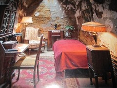 Mobster Al Capone Prison Cell by Michael Cahill Art Photo Print 11×14″