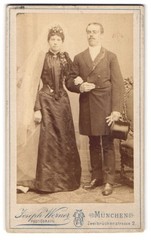 Photograph Joseph Werner, Munich, Zweibrückenstr. 2, Portrait Newlywed