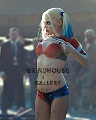 MARGOT ROBBIE HARLEY QUINN Sexy Actress Pin-Up Photo Print #1