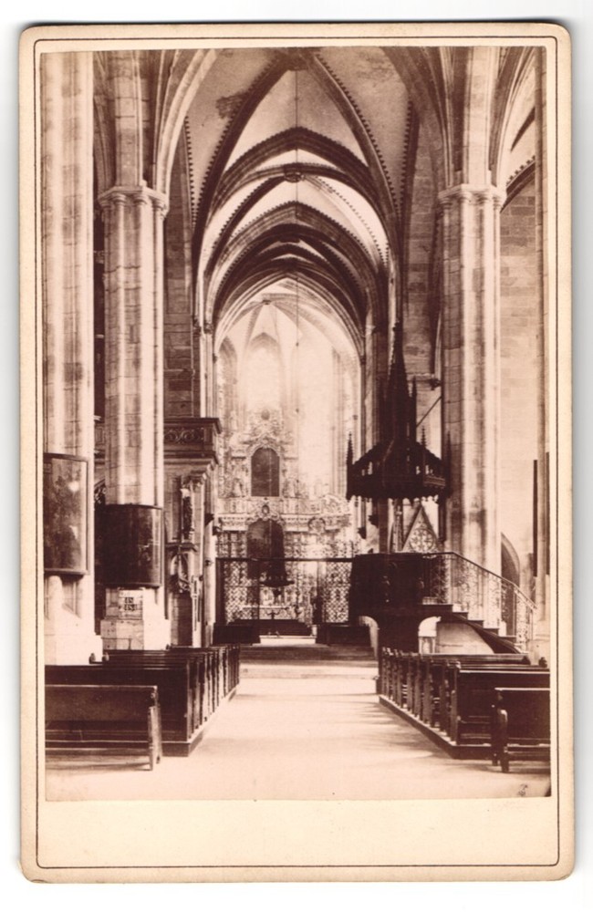Photograph Erfurt, interior view of the cathedral with view to the altar, 1889