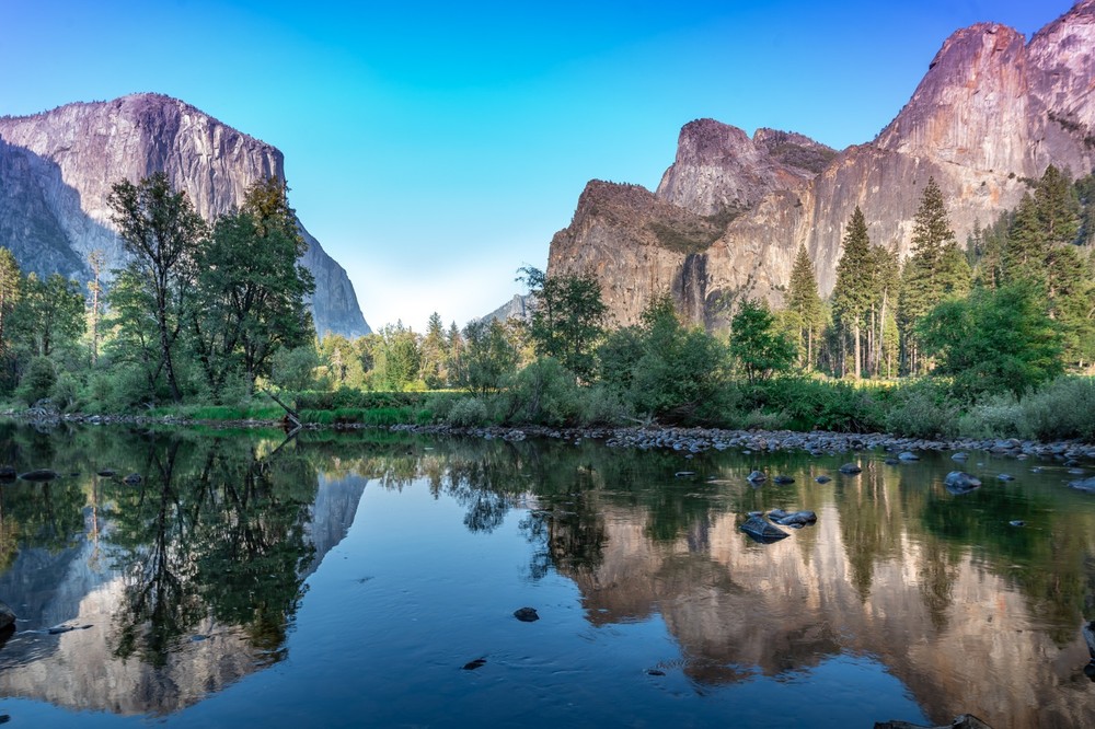 Digital Image Picture «Majestic Mirror of Yosemite Valley»