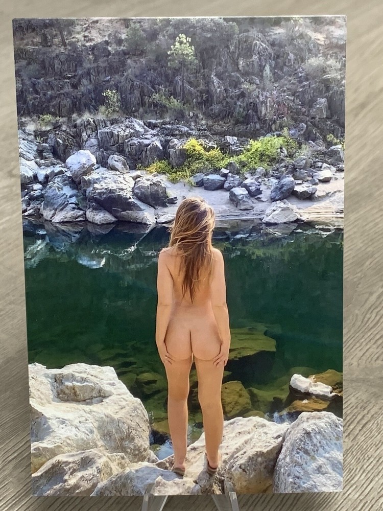 Contemporary Pinup Girl 4×6 Photo – Fine Art Color Print – Brunette Female Form