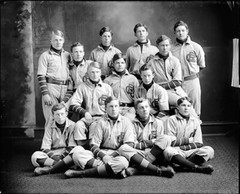 Georgetown Prep Team Photograph – Vintage Photo from 1905